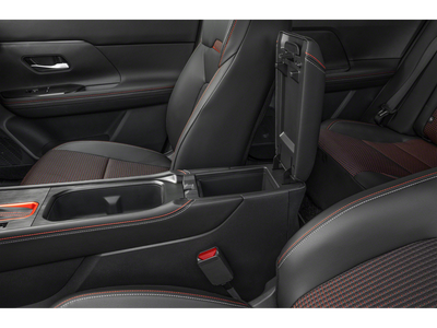 2026 Nissan Kicks SR COLD WEATHER PACKAGE