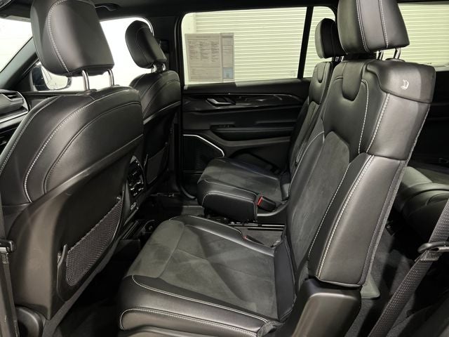 2022 Jeep Grand Cherokee L Altitude