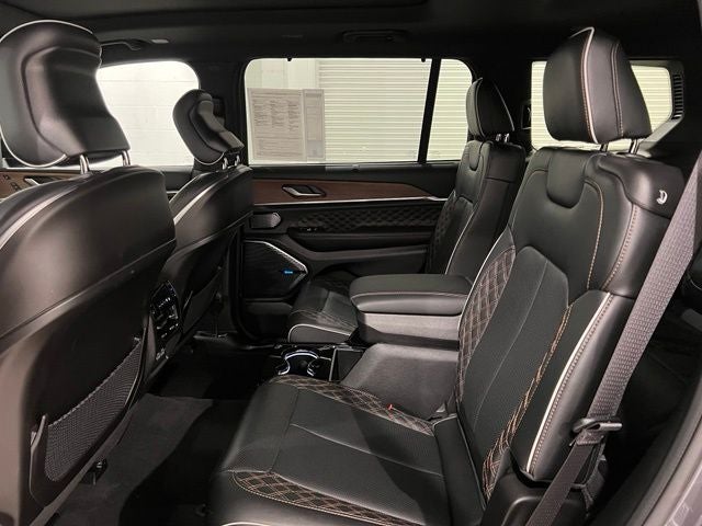 2024 Jeep Grand Cherokee L Summit