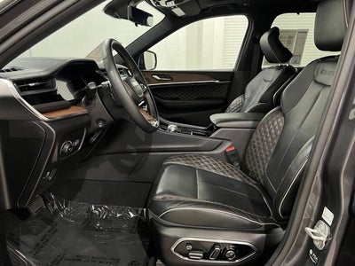 2024 Jeep Grand Cherokee L Summit