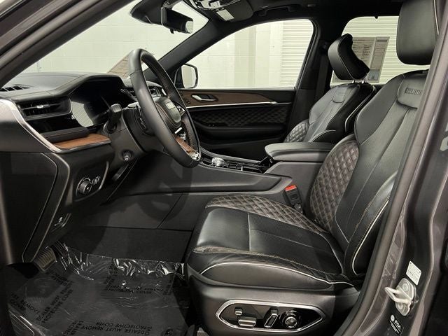 2024 Jeep Grand Cherokee L Summit