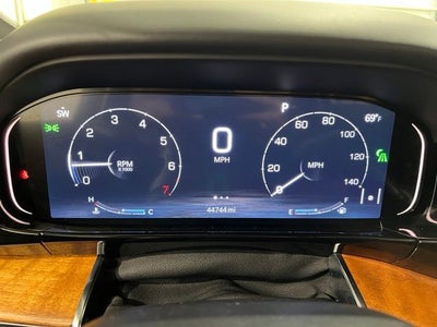 2022 Jeep Grand Wagoneer Series III