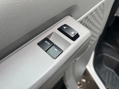 2025 Ford E-350SD Base Cutaway