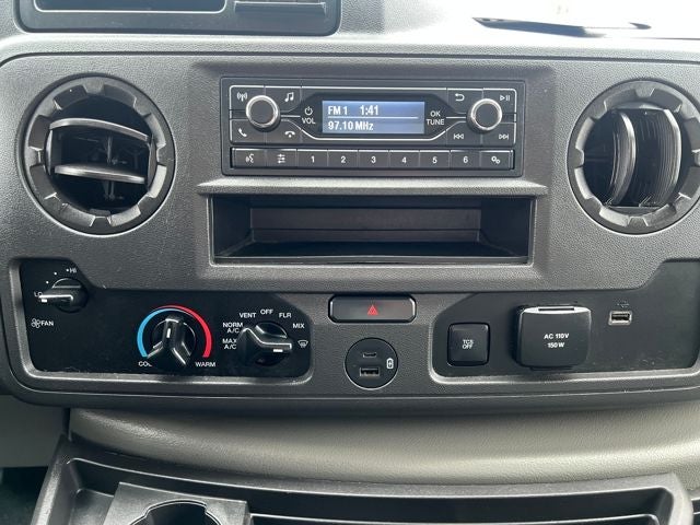 2025 Ford E-350SD Base Cutaway