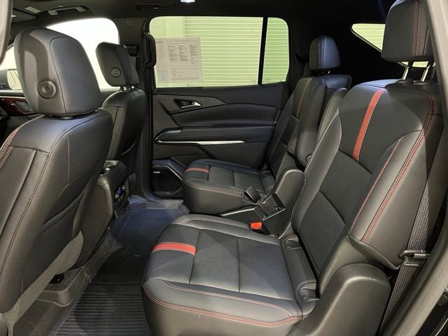 2025 Chevrolet Traverse RS