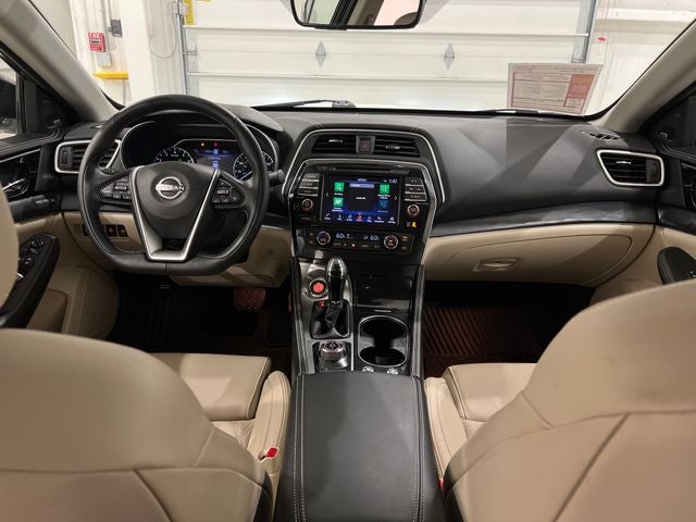 2023 Nissan Maxima Platinum