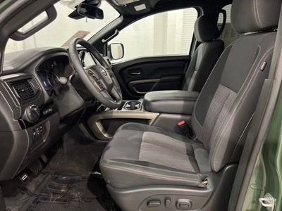 2024 Nissan Titan SV