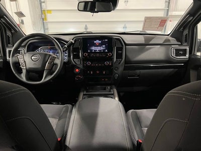 2024 Nissan Titan SV