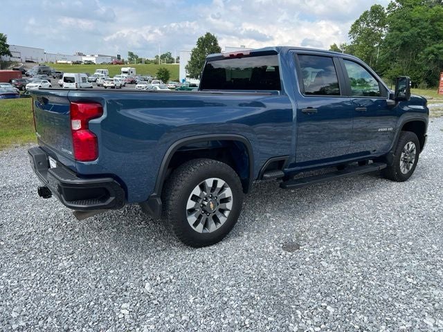 2026 Chevrolet Silverado 2500HD Custom