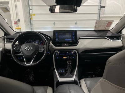 2020 Toyota RAV4 XLE Premium