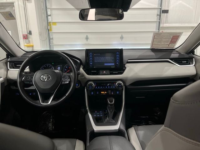 2020 Toyota RAV4 XLE Premium
