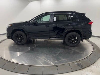2024 Toyota RAV4 Hybrid SE