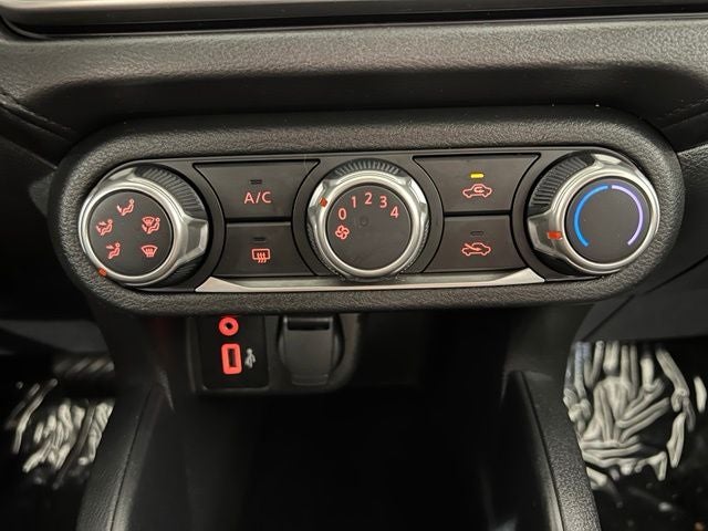 2021 Nissan Versa 1.6 S