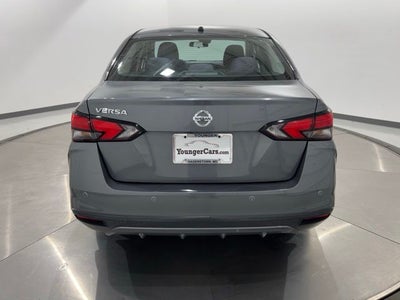 2021 Nissan Versa 1.6 S