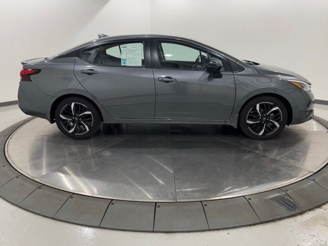 2024 Nissan Versa 1.6 SR