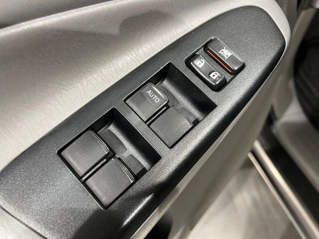 2015 Toyota Tacoma Base V6
