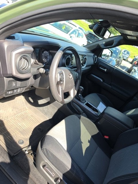 2022 Toyota Tacoma TRD Sport V6