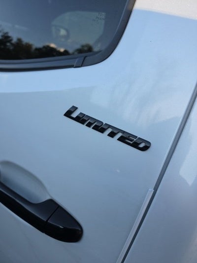 2023 Toyota Tacoma Limited V6