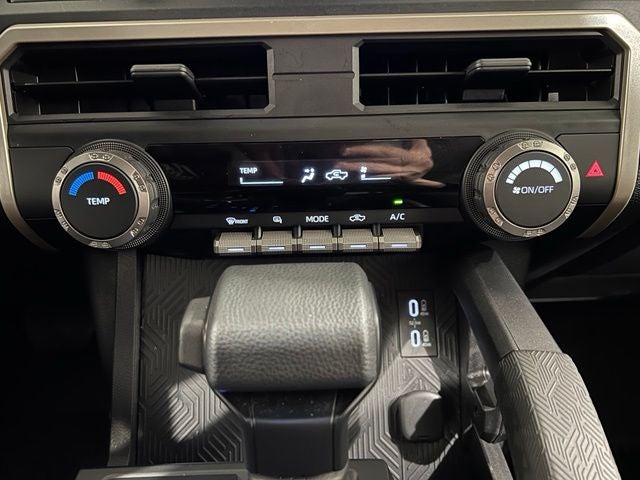 2025 Toyota Tacoma SR