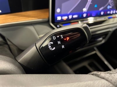 2025 Volkswagen Tiguan 2.0T SEL R-Line