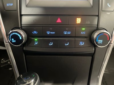 2015 Toyota Camry SE