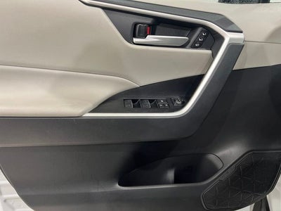 2025 Toyota RAV4 Hybrid XLE Premium