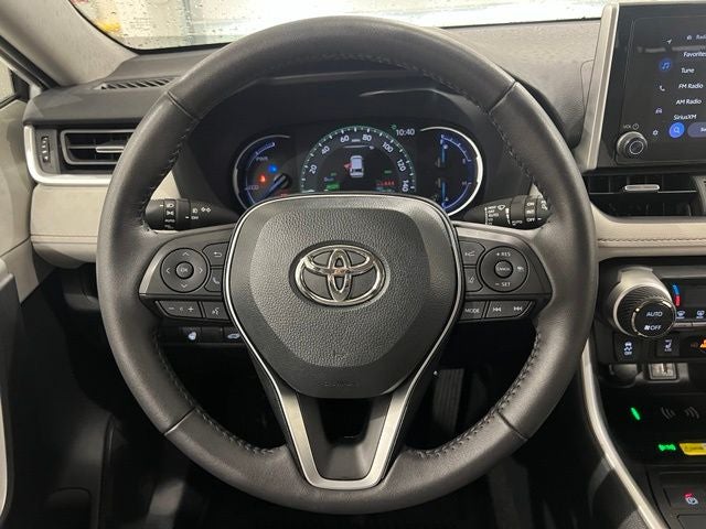 2025 Toyota RAV4 Hybrid XLE Premium