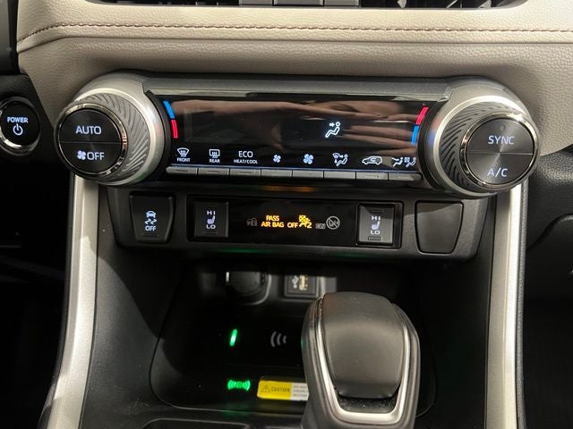 2025 Toyota RAV4 Hybrid XLE Premium