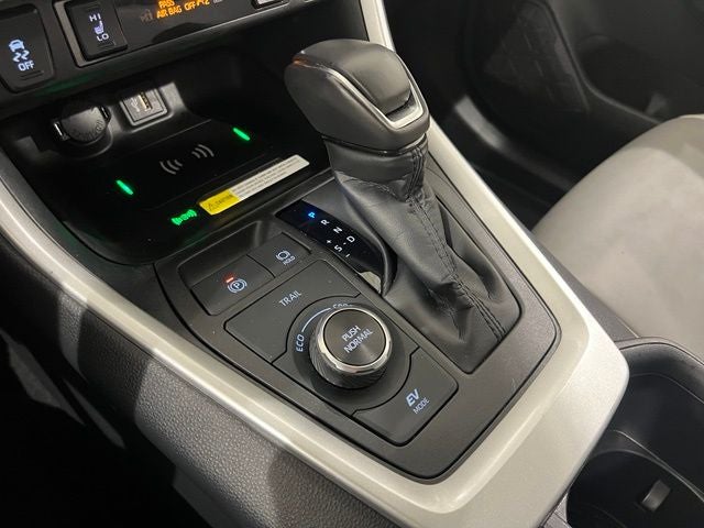 2025 Toyota RAV4 Hybrid XLE Premium