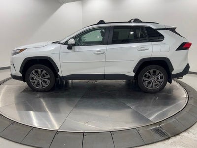 2025 Toyota RAV4 Hybrid XLE Premium