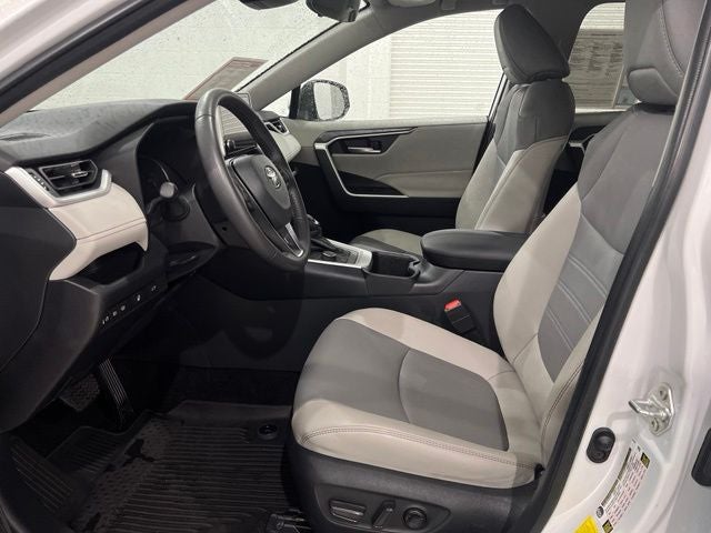 2025 Toyota RAV4 Hybrid XLE Premium