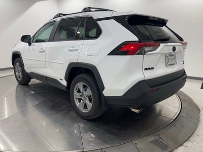 2022 Toyota RAV4 Hybrid XLE