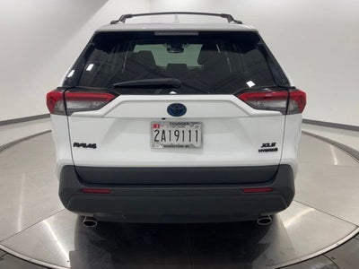 2022 Toyota RAV4 Hybrid XLE
