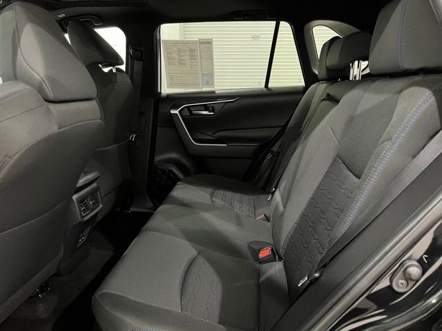 2025 Toyota RAV4 Hybrid SE