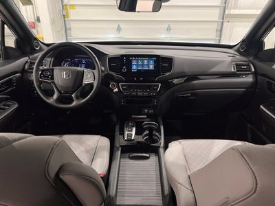 2023 Honda Passport Elite