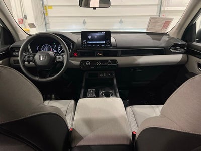 2023 Honda Pilot LX