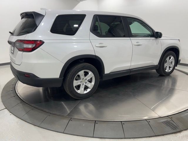 2023 Honda Pilot LX