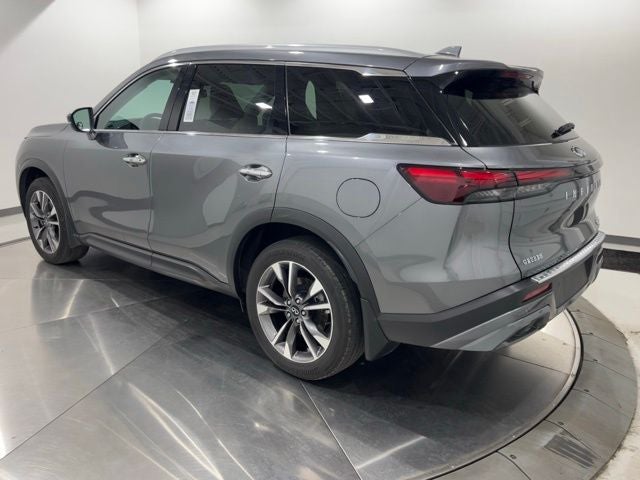 2022 INFINITI QX60 LUXE