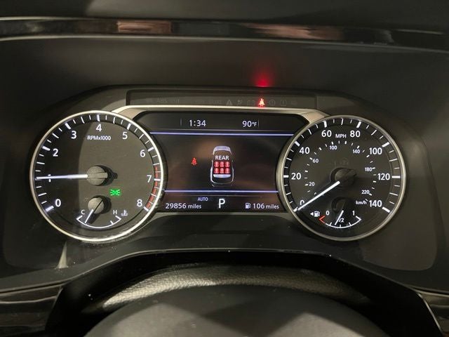 2024 Nissan Pathfinder SL