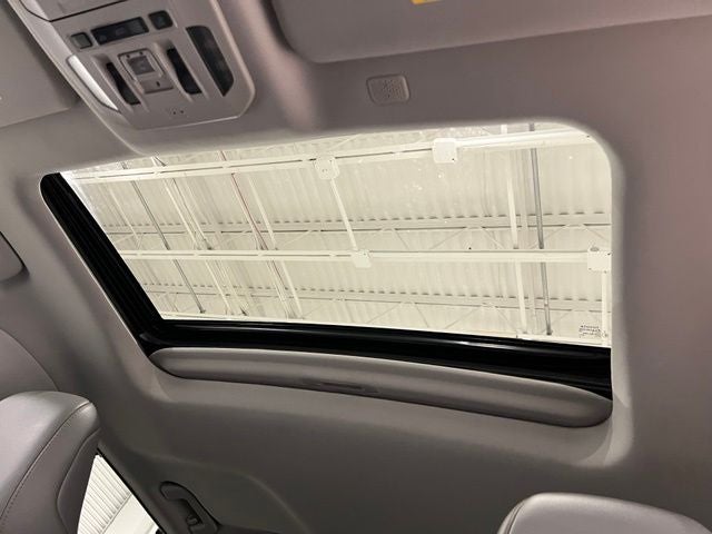 2022 Toyota Highlander Hybrid Bronze Edition
