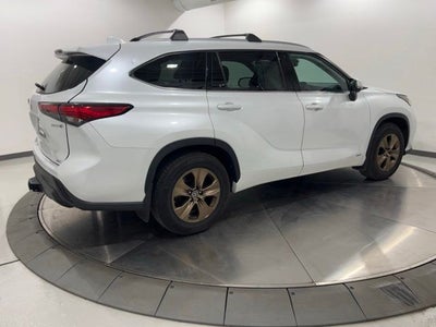 2022 Toyota Highlander Hybrid Bronze Edition