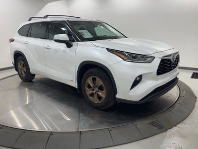 2022 Toyota Highlander Hybrid Bronze Edition