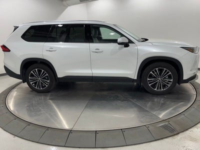 2024 Toyota Grand Highlander Hybrid MAX Platinum
