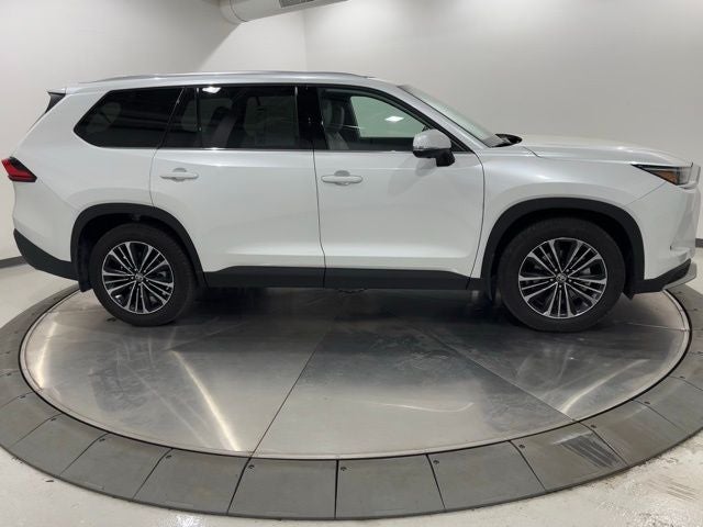 2024 Toyota Grand Highlander Hybrid MAX Platinum