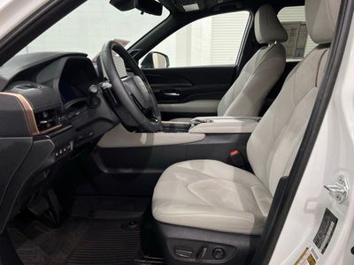 2024 Toyota Grand Highlander Hybrid MAX Platinum