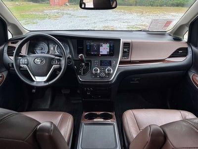 2017 Toyota Sienna Limited Premium 7 Passenger