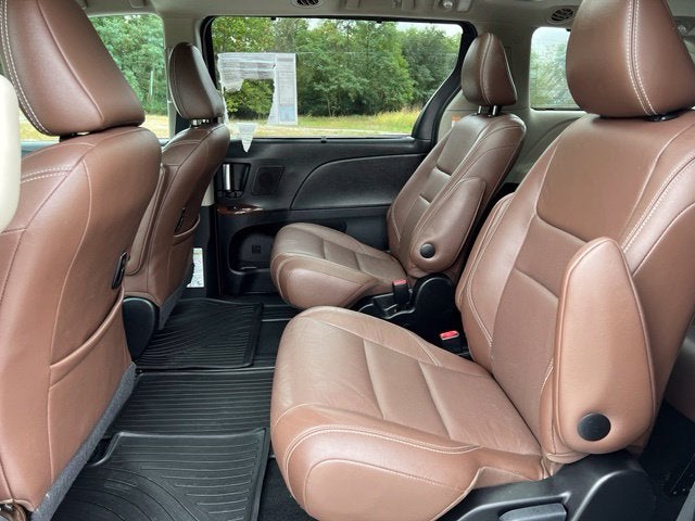 2017 Toyota Sienna Limited Premium 7 Passenger