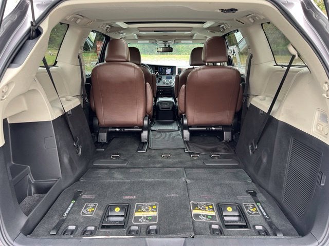 2017 Toyota Sienna Limited Premium 7 Passenger