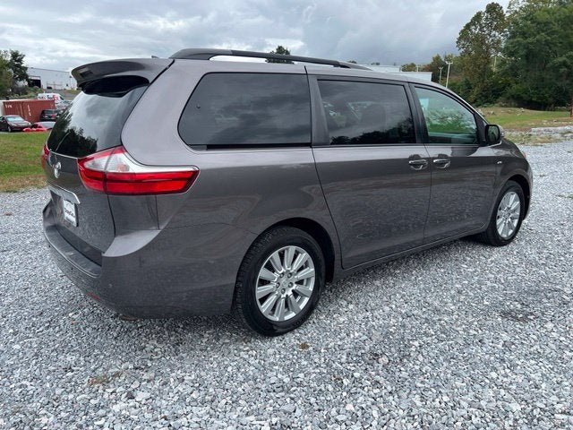 2017 Toyota Sienna Limited Premium 7 Passenger
