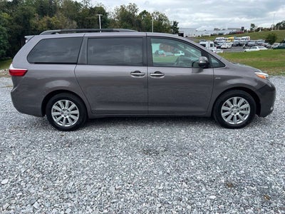 2017 Toyota Sienna Limited Premium 7 Passenger